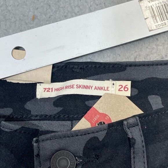 Levis 721 Jeans Womens 2 Black Camouflage High Rise Skinny Ankle 26x27 NWT NEW - Picture 8 of 16